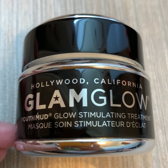 GLAMGLOW YOUTHMUD Glow Stimulating & Exfoliating Treatment Mask - Picture 1 of 5